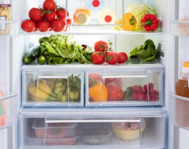 Come disporre e conservare gli alimenti in frigorifero